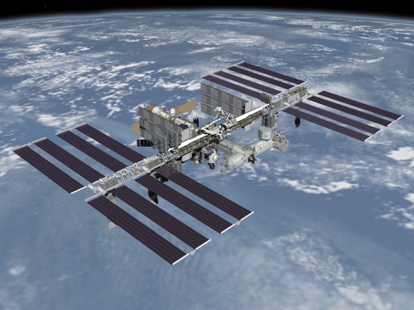 Днес в космоса включително и на Международната космическа станция се