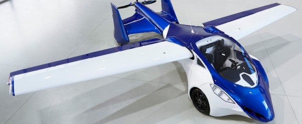 Светът мечтае за летящи коли от много отдавна Но въпреки
