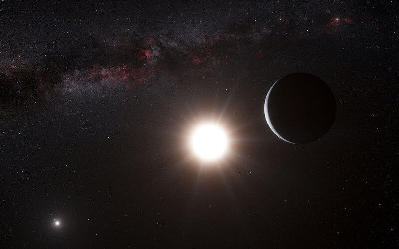 Откритата преди три години неголяма планета край една от звездите