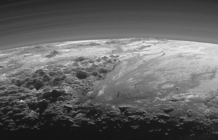 Преди около 800 000 години на повърхността на Плутон може да