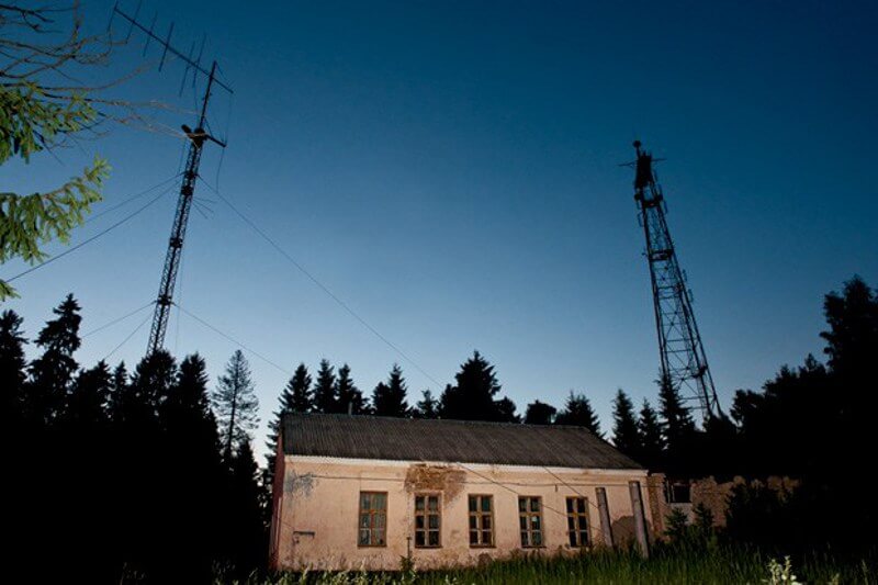 Тайнствената руска радиостанция получила прозвището Бръмчалка от години вълнува любителите