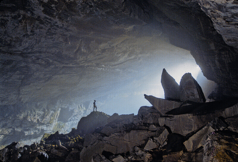 Американският изследовател на пещери Бил Стоун Bill Stone твърди че