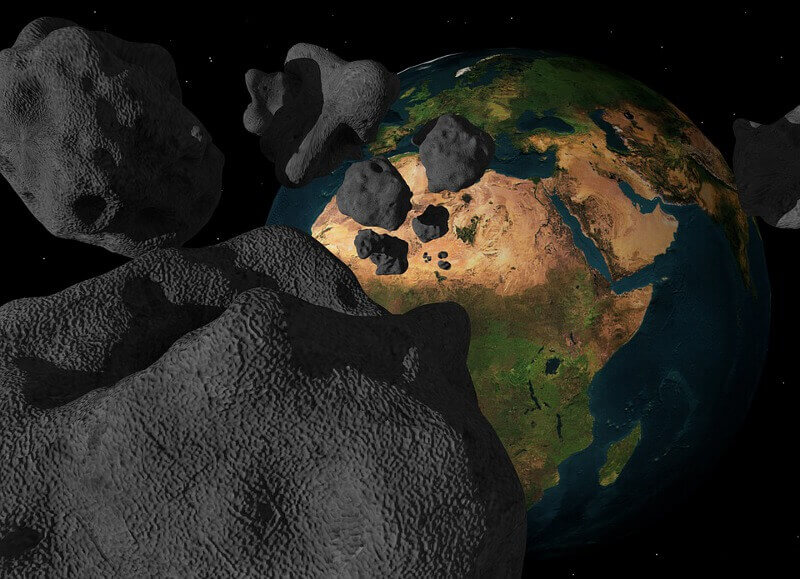 Снимка: 11 опасни астероида очакват Земята до 2050 г.