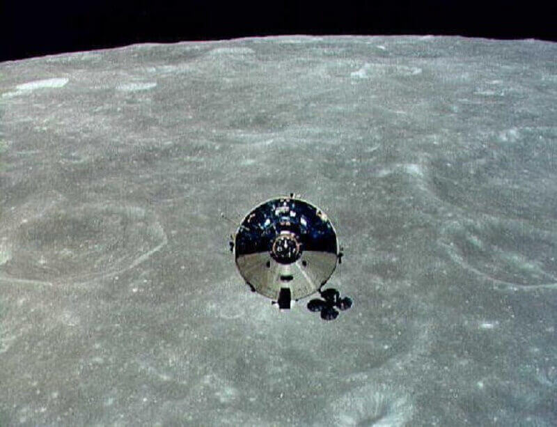 Снимка: „Извънземната“ музика на „Аполо 10“ била от смущения