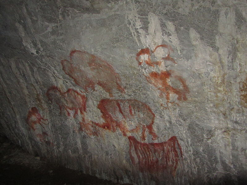 Рисунките на първобитен човек в Каповата пещера в Башкирия се