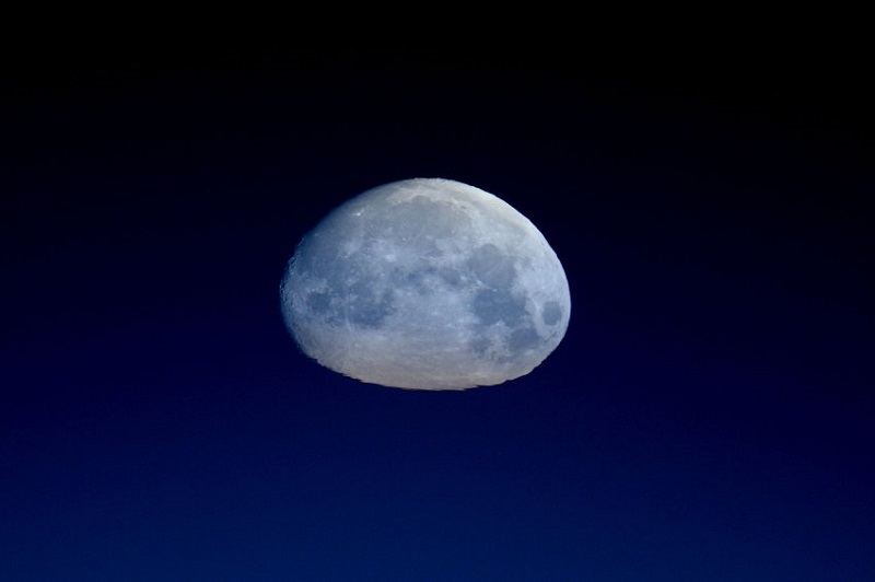 ESA astronaut Tim Peake took this image from the International Space Station during his six-month Principia mission. He commented: "Tonight's waxing gibbous moonset - goodnight Earth :)"Professional photographer Max Alexander has known Tim Peake from before his launch into space and gave Tim photography tips during his mission. Max comments: "The most striking aspect is how distorted and oblate the Moon appears â which is caused by the atmosphere refracting the sunlight. Then there is the exquisite transition from the deep sky blue, through to the inky black of space."