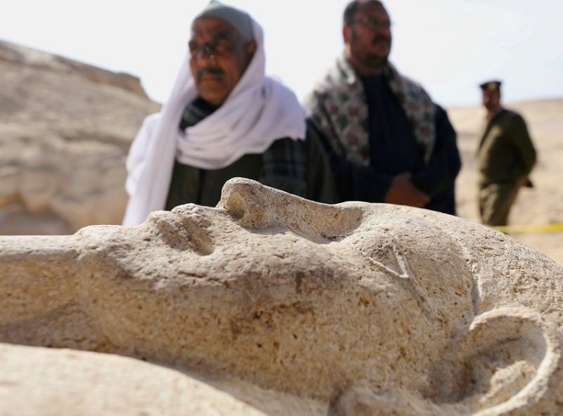 Египетски археолози откриха край Нил древен град на мъртвите с