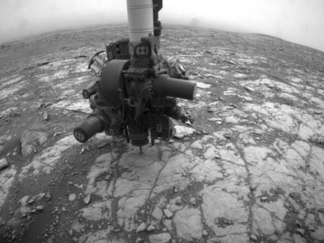 Когато роувърът на НАСА Curiosity преодоля проблемите с мотора си