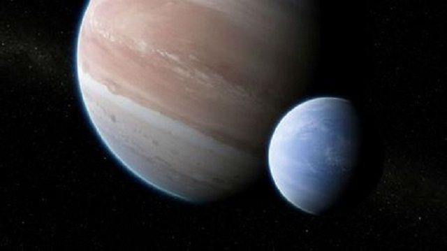 Астрономи откриха първата луна извън нашата слънчева система Тя се