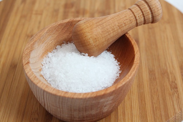 Известно е че диета с високо съдържание на сол води