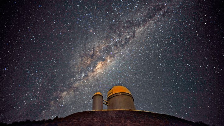 Млечния път нашата галактика нашият блестящ дом в космоса В