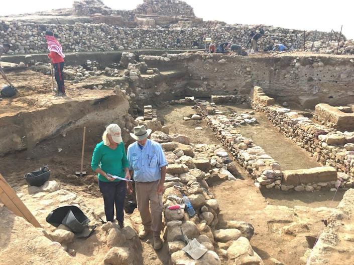 Преди около 3600 години жителите на град Тал ел Хамам започват