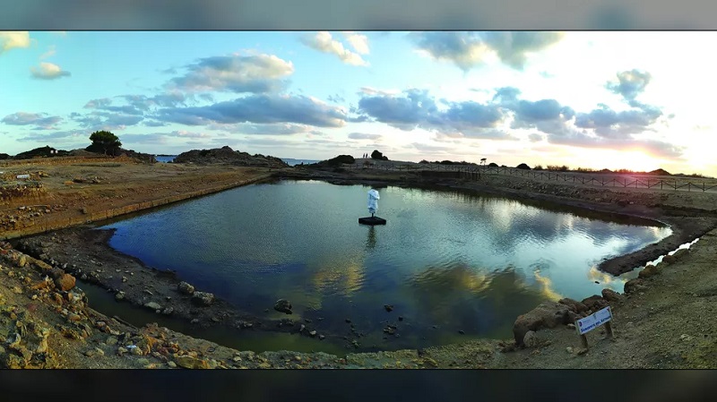 2500 годишно изкуствено езеро на сицилиански остров може да е било