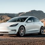 От Tesla се отказаха да произвеждат евтин автомобил