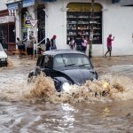 Светът е застрашен от бурята на века